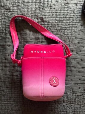 HydroJug Pink Ombre Neoprene Crossbody Bottle Carrier